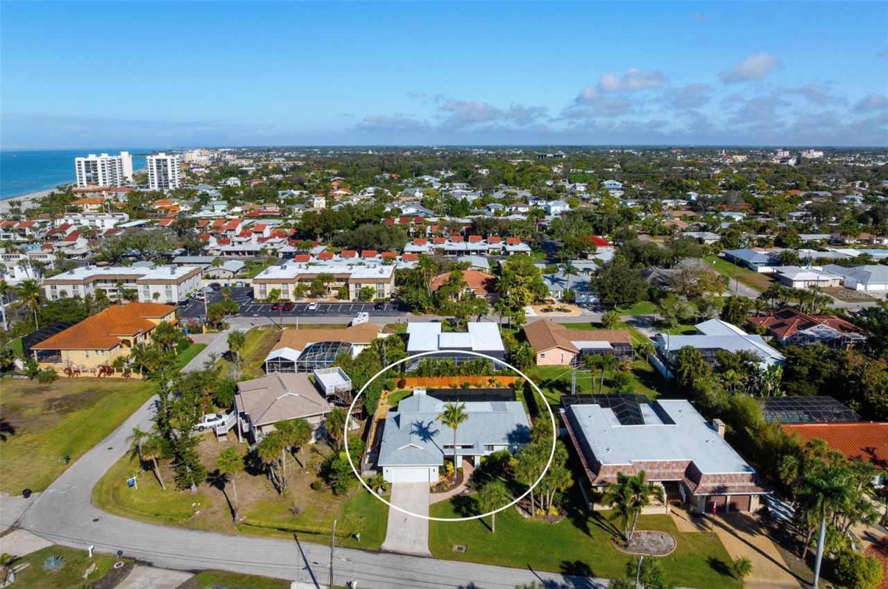 393 Flamingo Drive, Venice, FL 34285 Photo