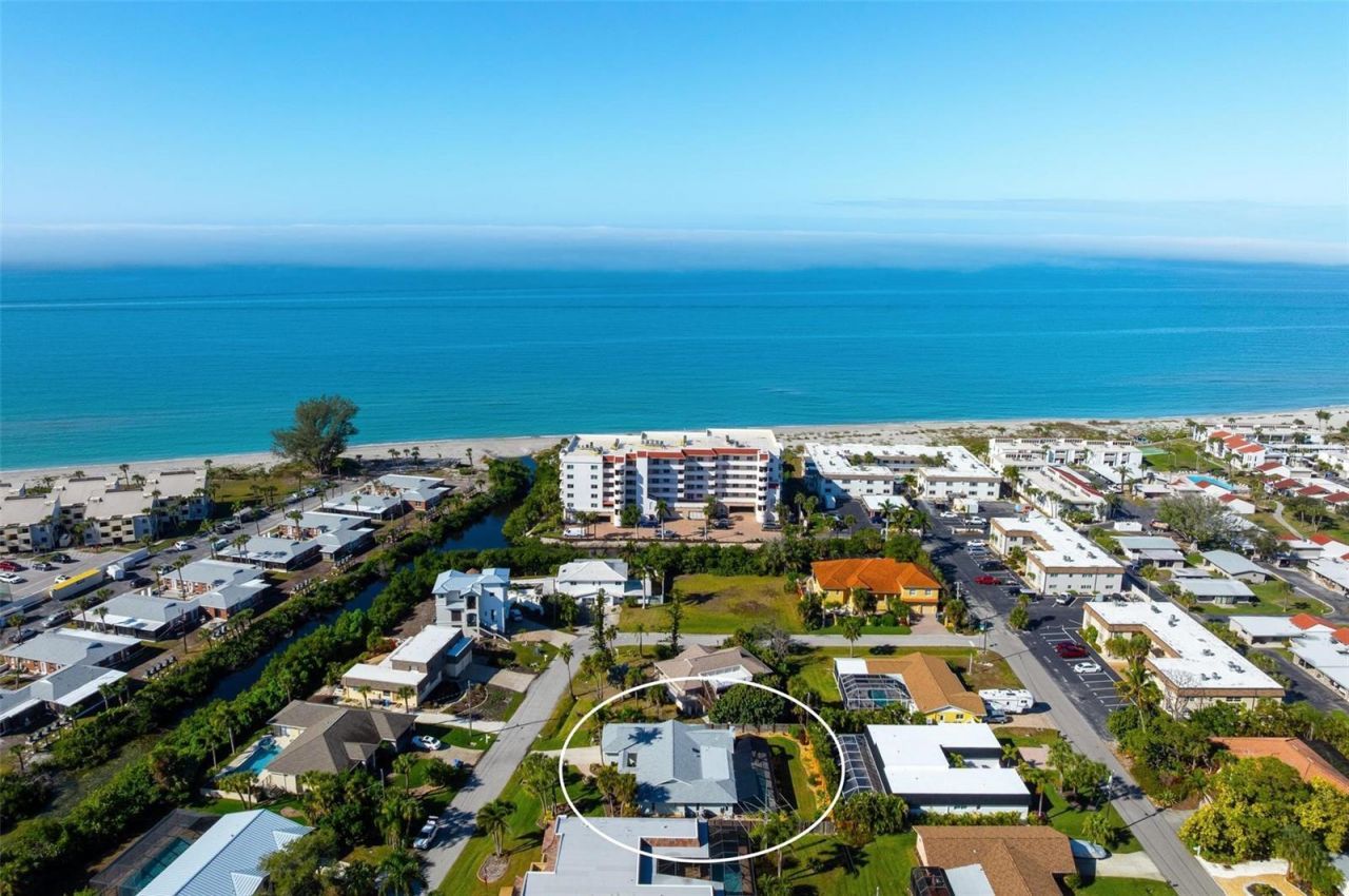 393 Flamingo Drive, Venice, FL 34285 Photo