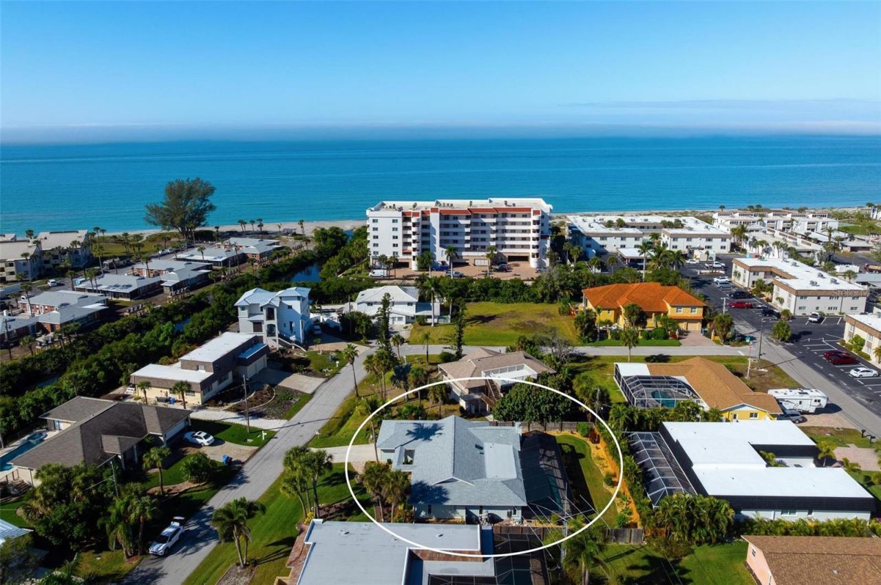 393 Flamingo Drive, Venice, FL 34285 Photo