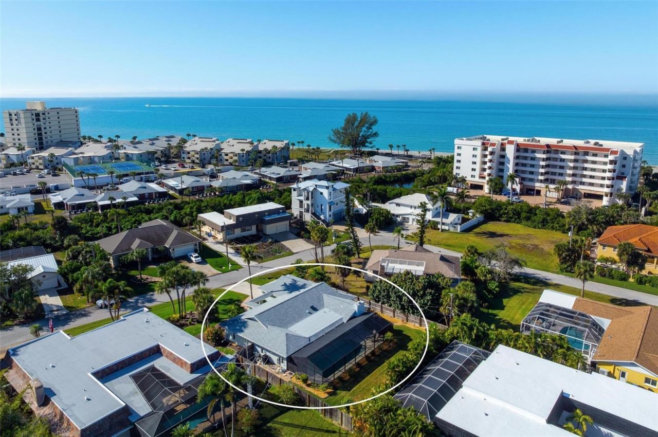 393 Flamingo Drive, Venice, FL 34285 Photo