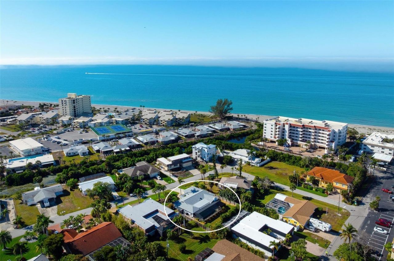 393 Flamingo Drive, Venice, FL 34285 Photo