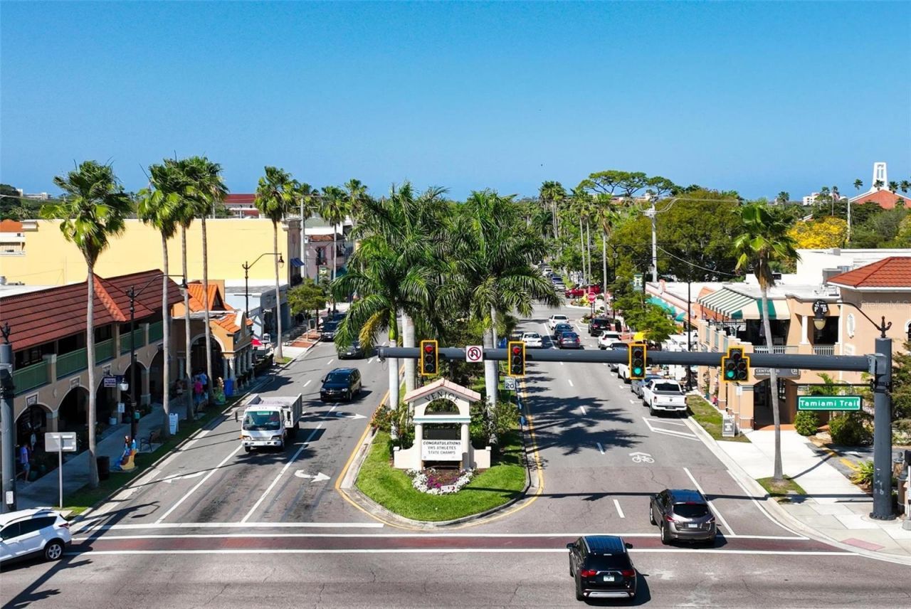 393 Flamingo Drive, Venice, FL 34285 Photo