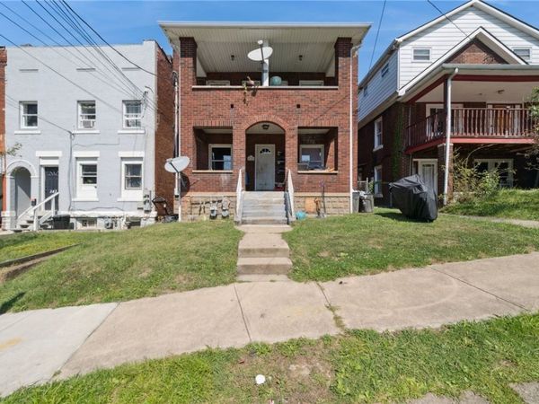 545 6th St, Trafford, PA 15085