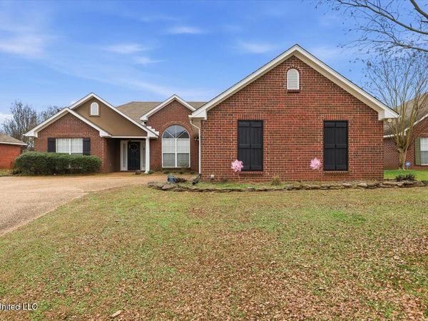 608 Summer Place, Flowood, MS 39232