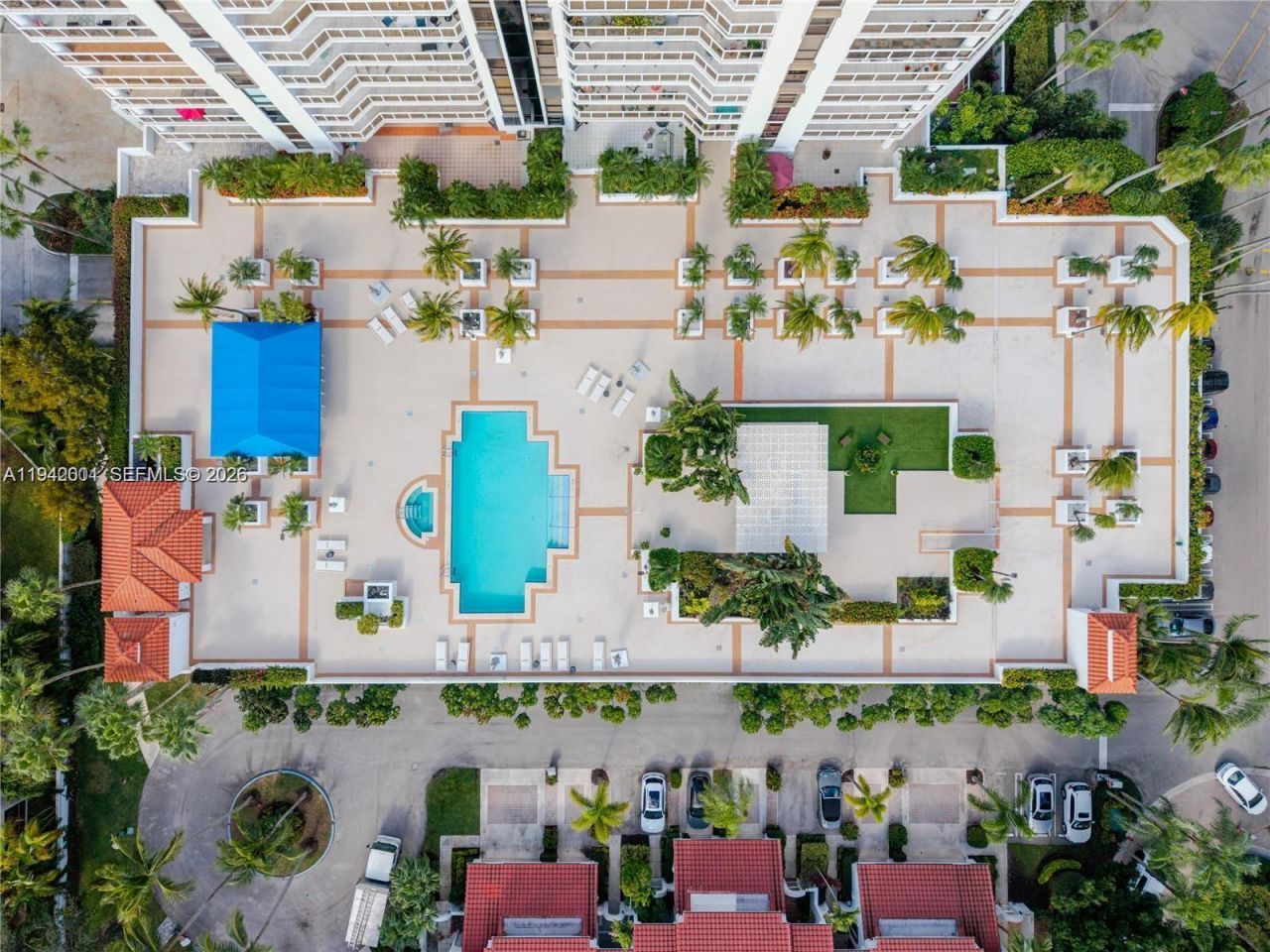 3598 Yacht Club Dr , Unit 1101, Aventura, FL 33180 Photo