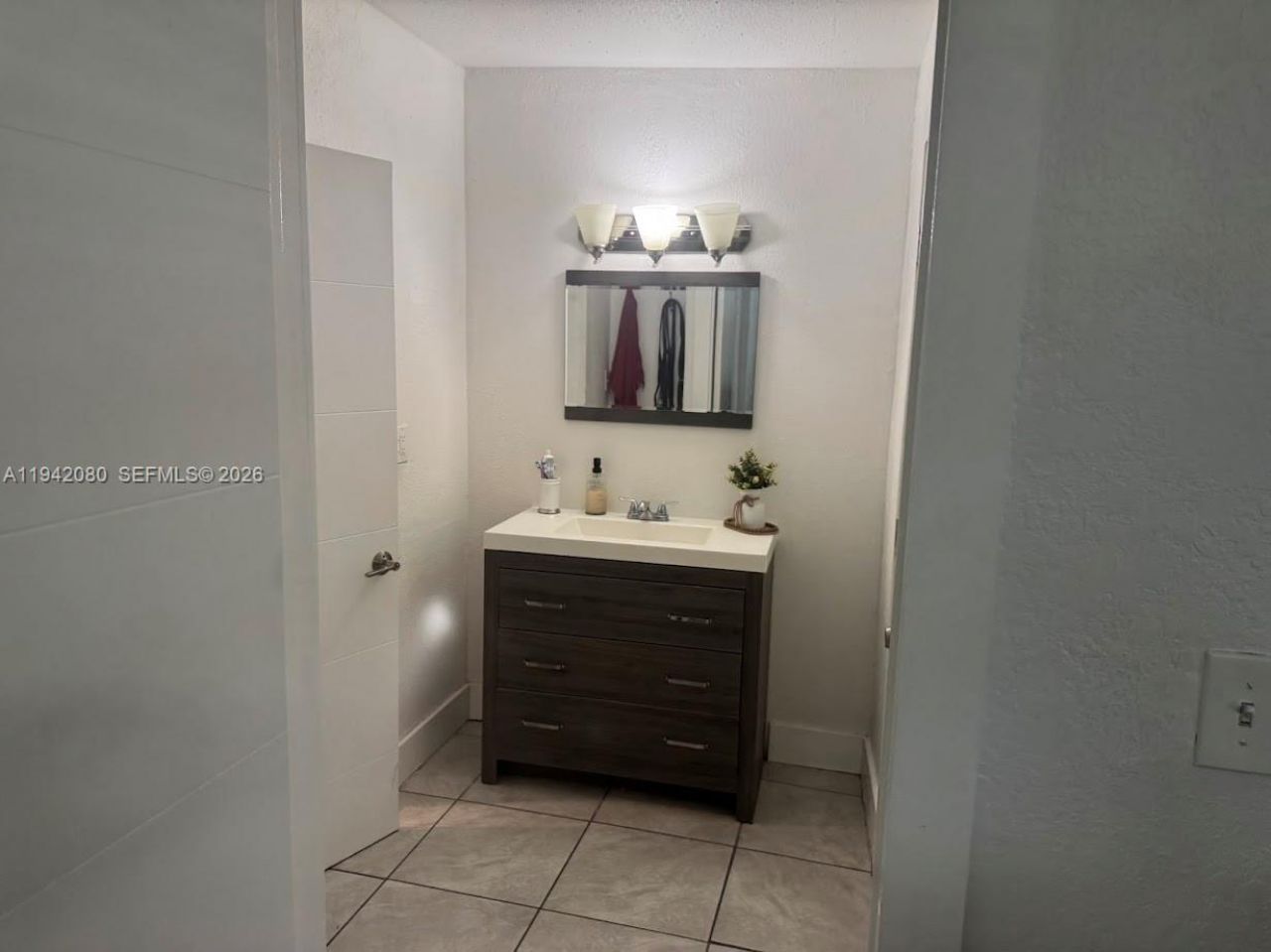 412 W 15th St, Hialeah, FL 33010 Photo