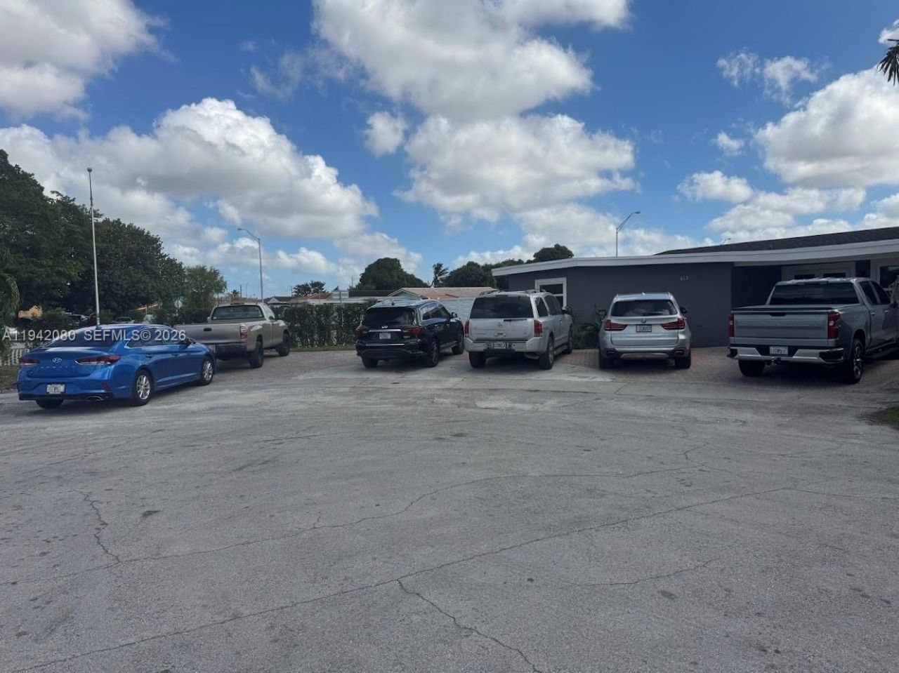 412 W 15th St, Hialeah, FL 33010 Photo