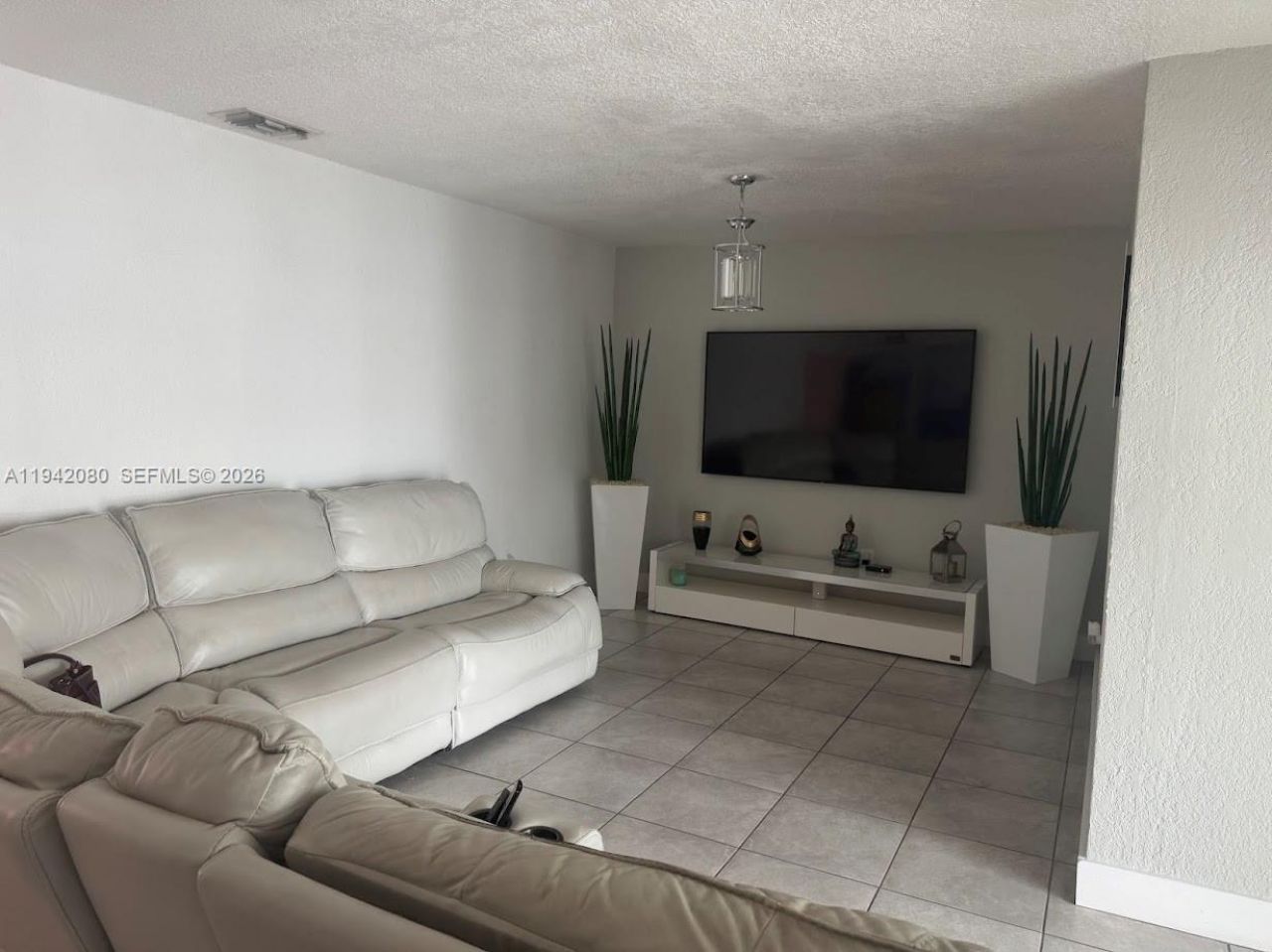 412 W 15th St, Hialeah, FL 33010 Photo