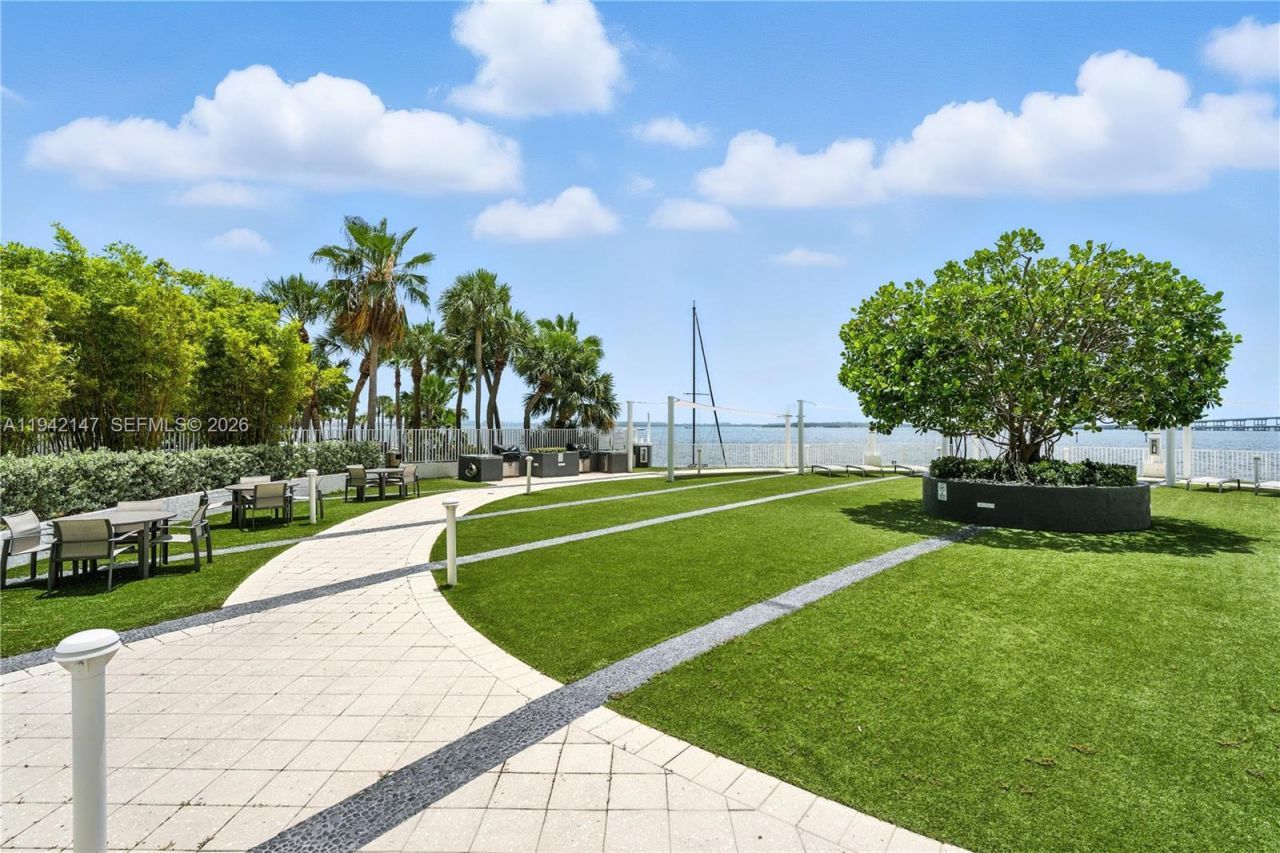 200 SE 15th Rd, Unit 9I, Miami, FL 33129 Photo