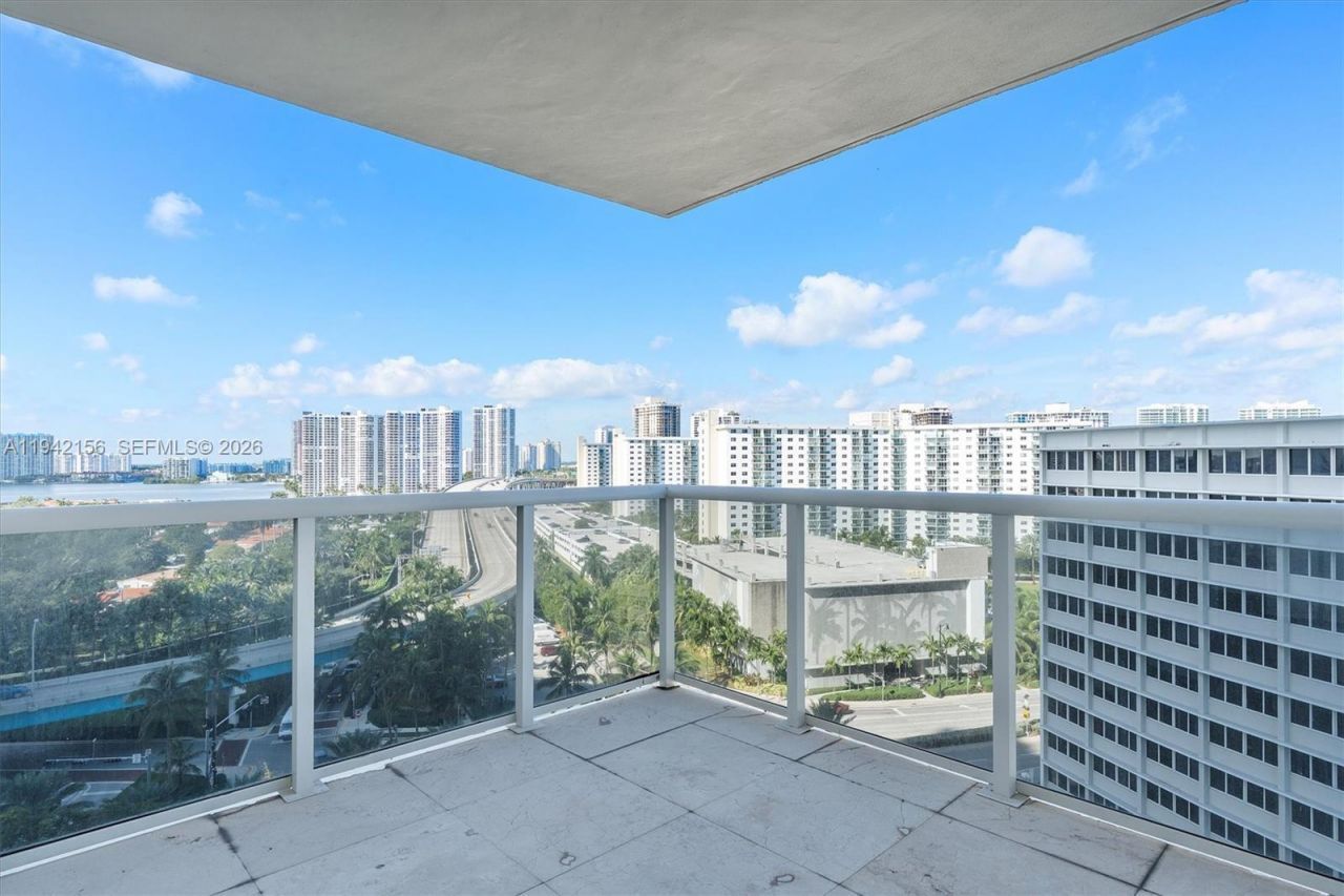 19111 Collins Ave, Unit 1102, Sunny Isles Beach, FL 33160 Photo