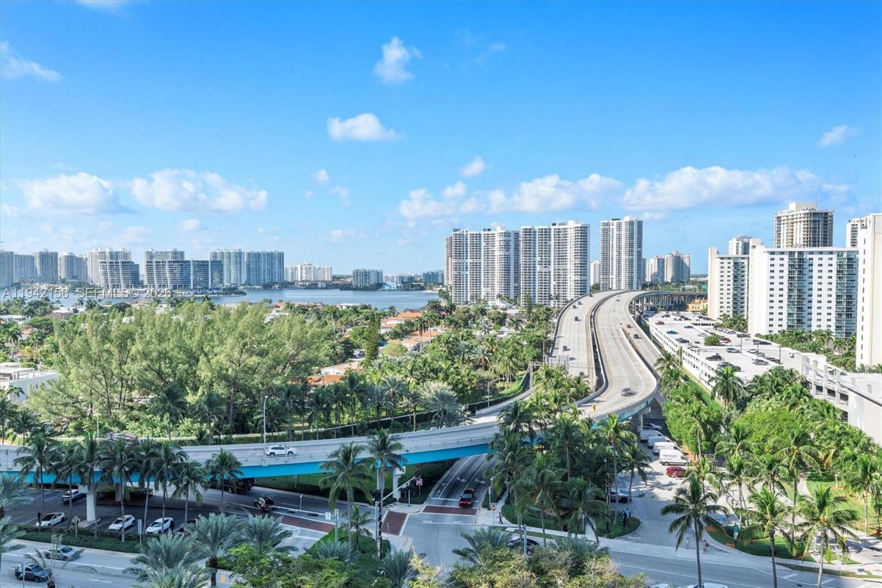 19111 Collins Ave, Unit 1102, Sunny Isles Beach, FL 33160 Photo