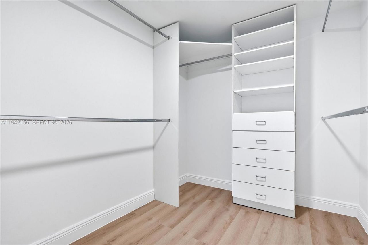 19111 Collins Ave, Unit 1102, Sunny Isles Beach, FL 33160 Photo