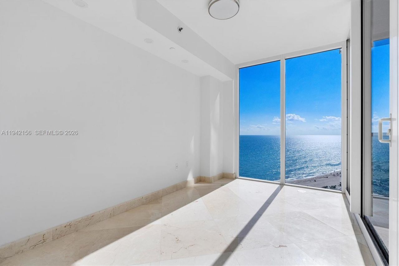 19111 Collins Ave, Unit 1102, Sunny Isles Beach, FL 33160 Photo