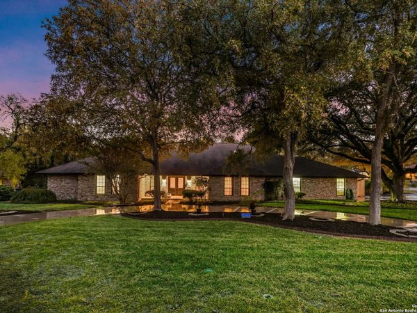 9606 Meadow Rue, Garden Ridge, TX 78266
