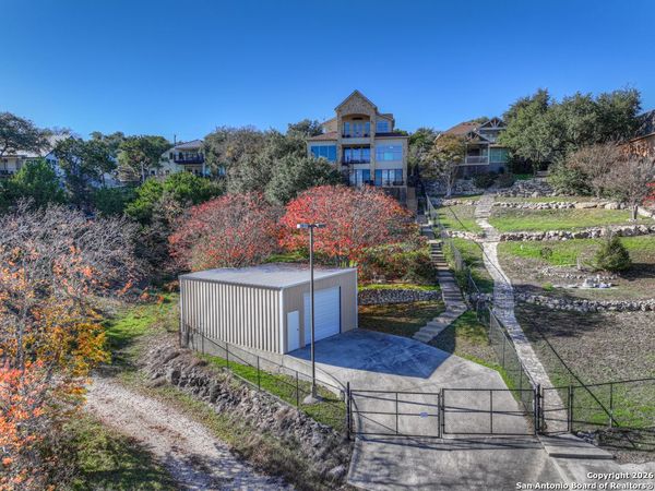 1745 W Lakeside, Canyon Lake, TX 78133