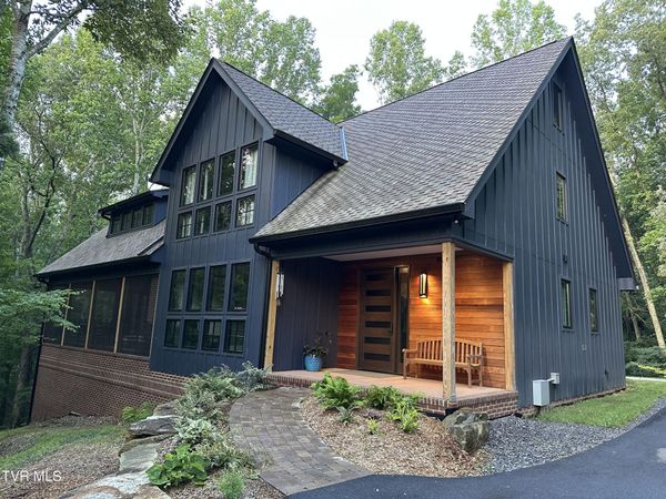 379 Hideaway Farm Road, Piney Flats, TN 37686