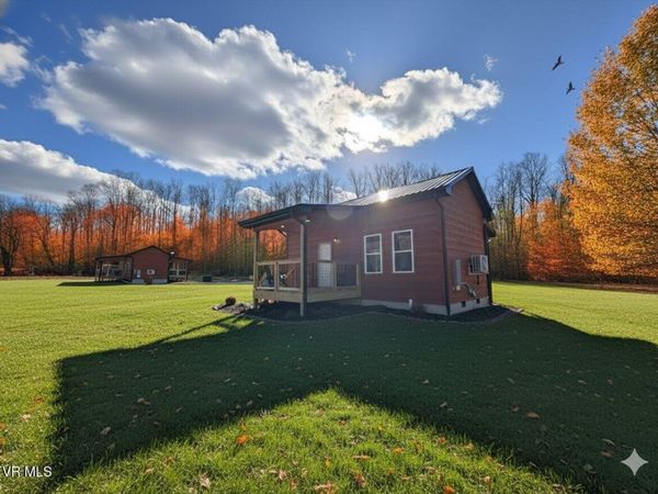 181 Tn-32 Highway, Cosby, TN 37722