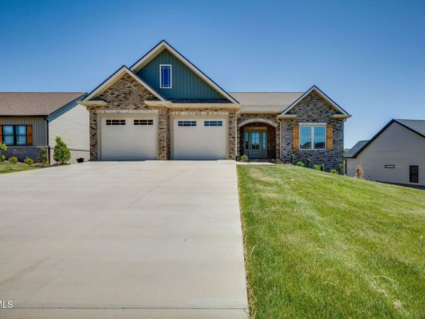 1424 Cabot Cove, Jonesborough, TN 37659