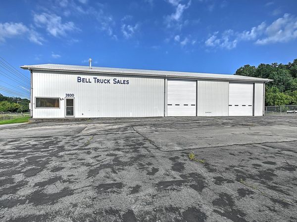 3930 East Stone Drive, Kingsport, TN 37660