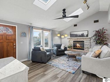 7544 Olive Avenue, La Vista, NE 68128