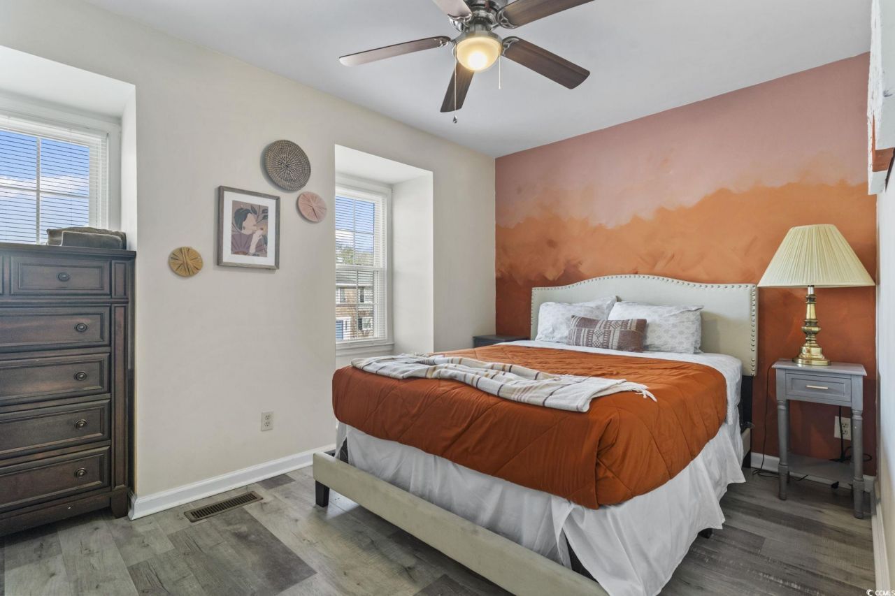 4505 North Kings Hwy. Photo 17