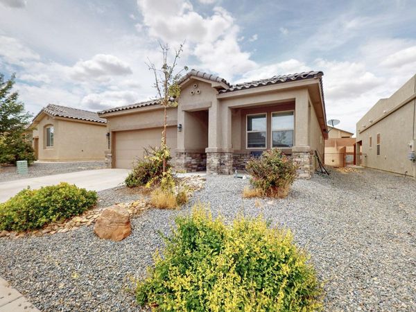 4143 Summit Park Road NE, Rio Rancho, NM 87144