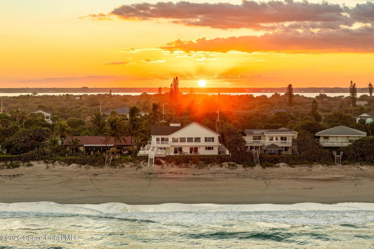 5865 Highway A1a, Melbourne Beach, FL 32951 Photo