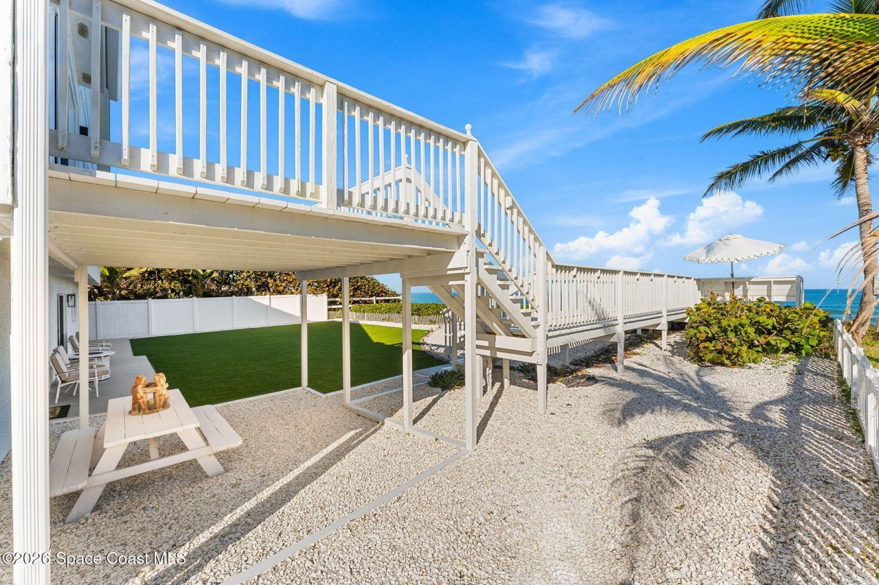 5865 Highway A1a, Melbourne Beach, FL 32951 Photo