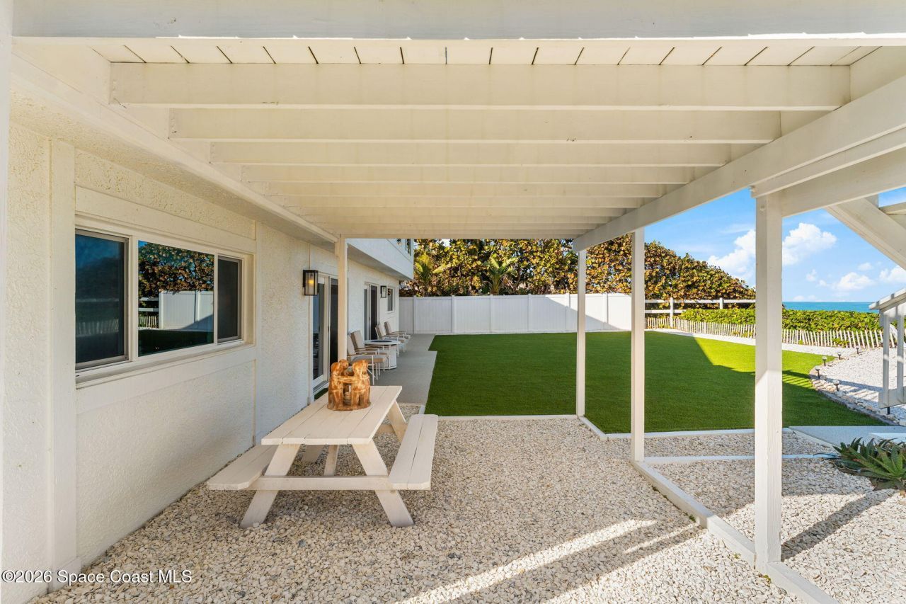 5865 Highway A1a, Melbourne Beach, FL 32951 Photo