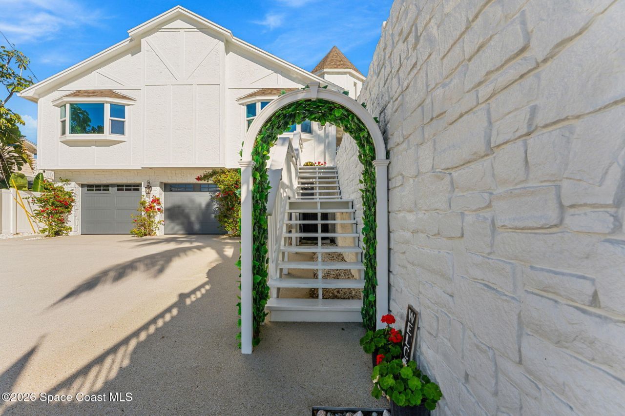 5865 Highway A1a, Melbourne Beach, FL 32951 Photo