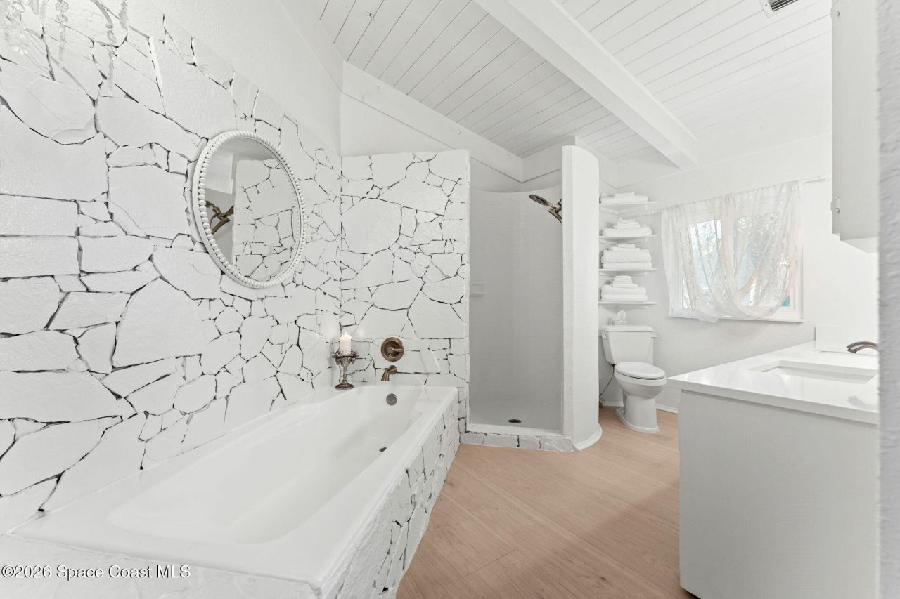 5865 Highway A1a, Melbourne Beach, FL 32951 Photo