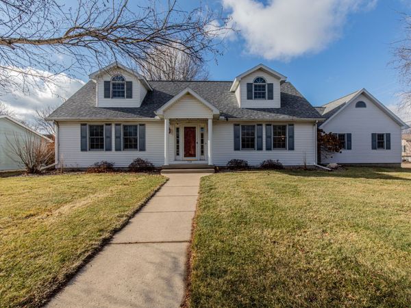 732 N Linn Street, Princeton, IL 61356