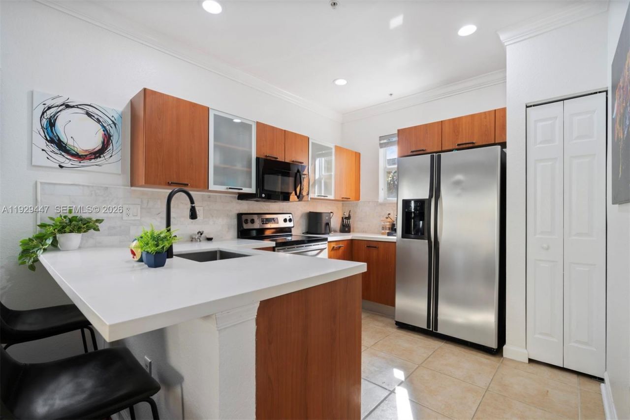 2508 SW 14th Ave, Unit 701, Fort Lauderdale, FL 33315 Photo