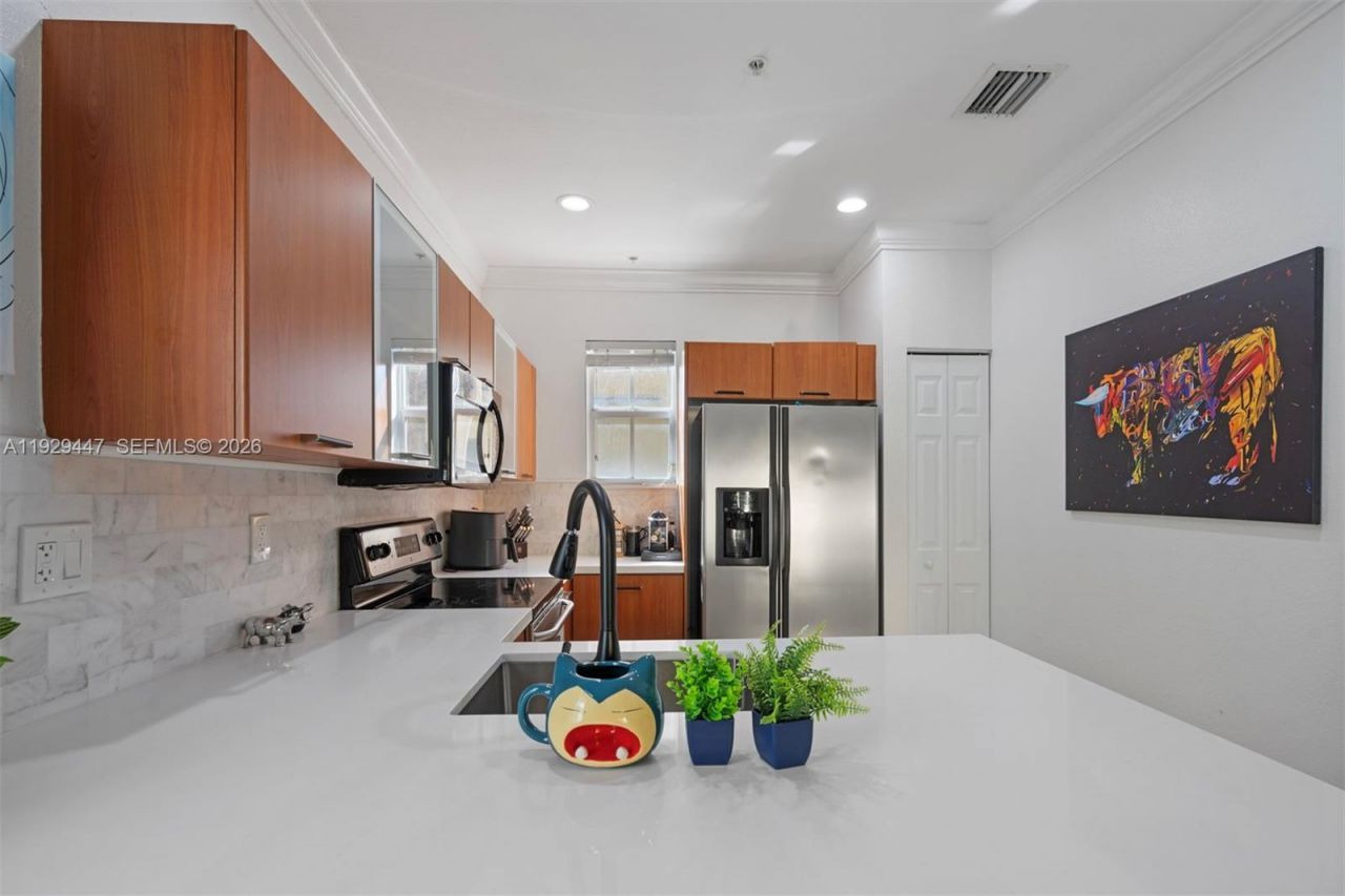 2508 SW 14th Ave, Unit 701, Fort Lauderdale, FL 33315 Photo