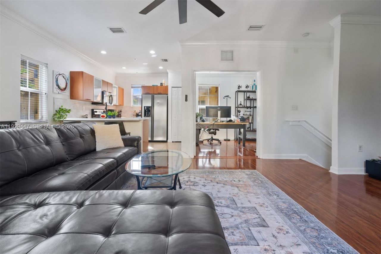 2508 SW 14th Ave, Unit 701, Fort Lauderdale, FL 33315 Photo