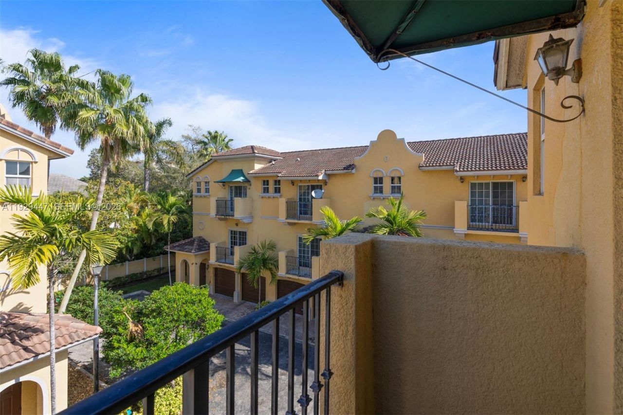 2508 SW 14th Ave, Unit 701, Fort Lauderdale, FL 33315 Photo