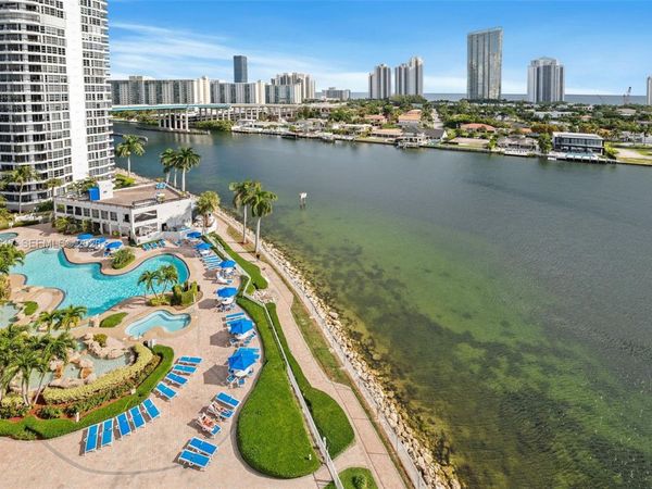 19101 NE 36th Ct, Unit 1412, Aventura, FL 33180