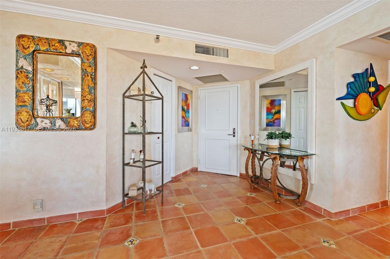 19101 NE 36th Ct, Unit 1412, Aventura, FL 33180 Photo