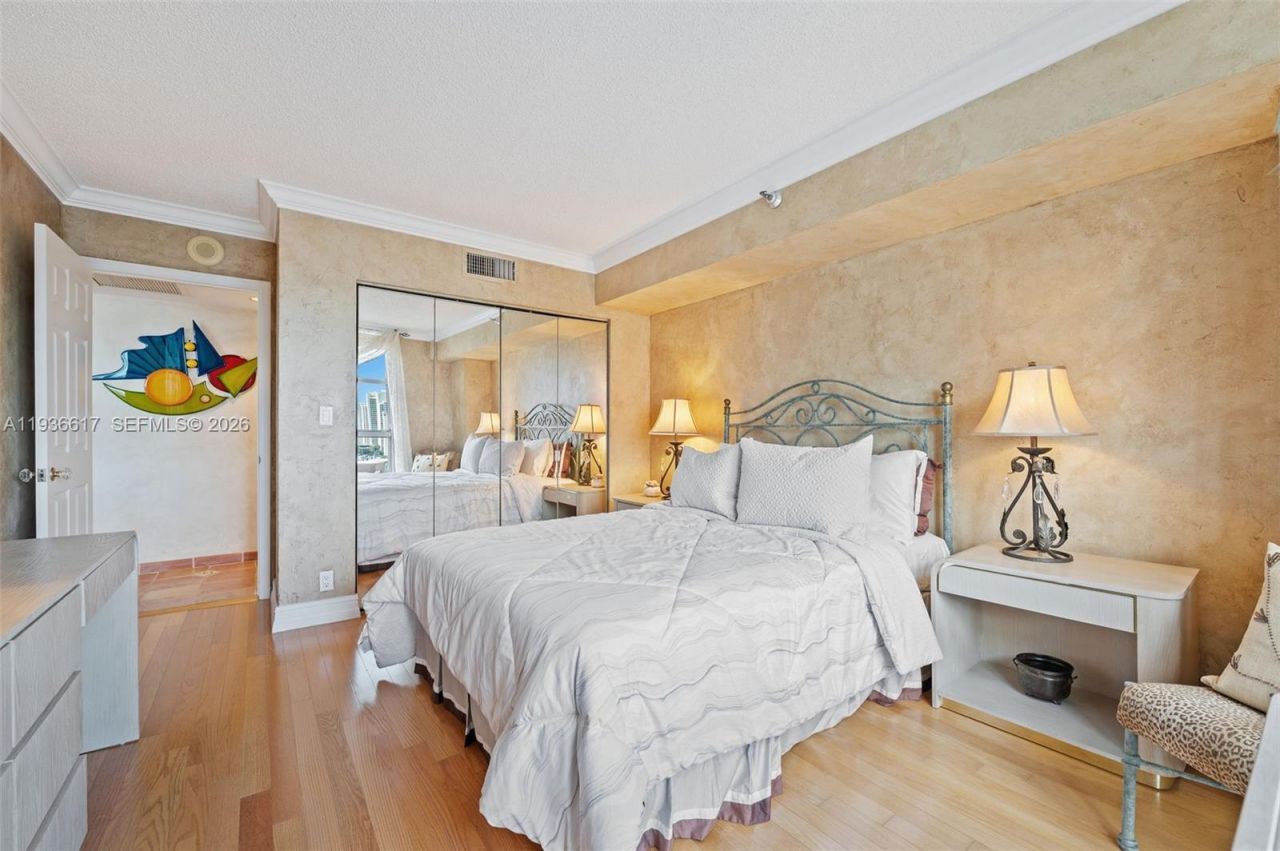 19101 NE 36th Ct, Unit 1412, Aventura, FL 33180 Photo