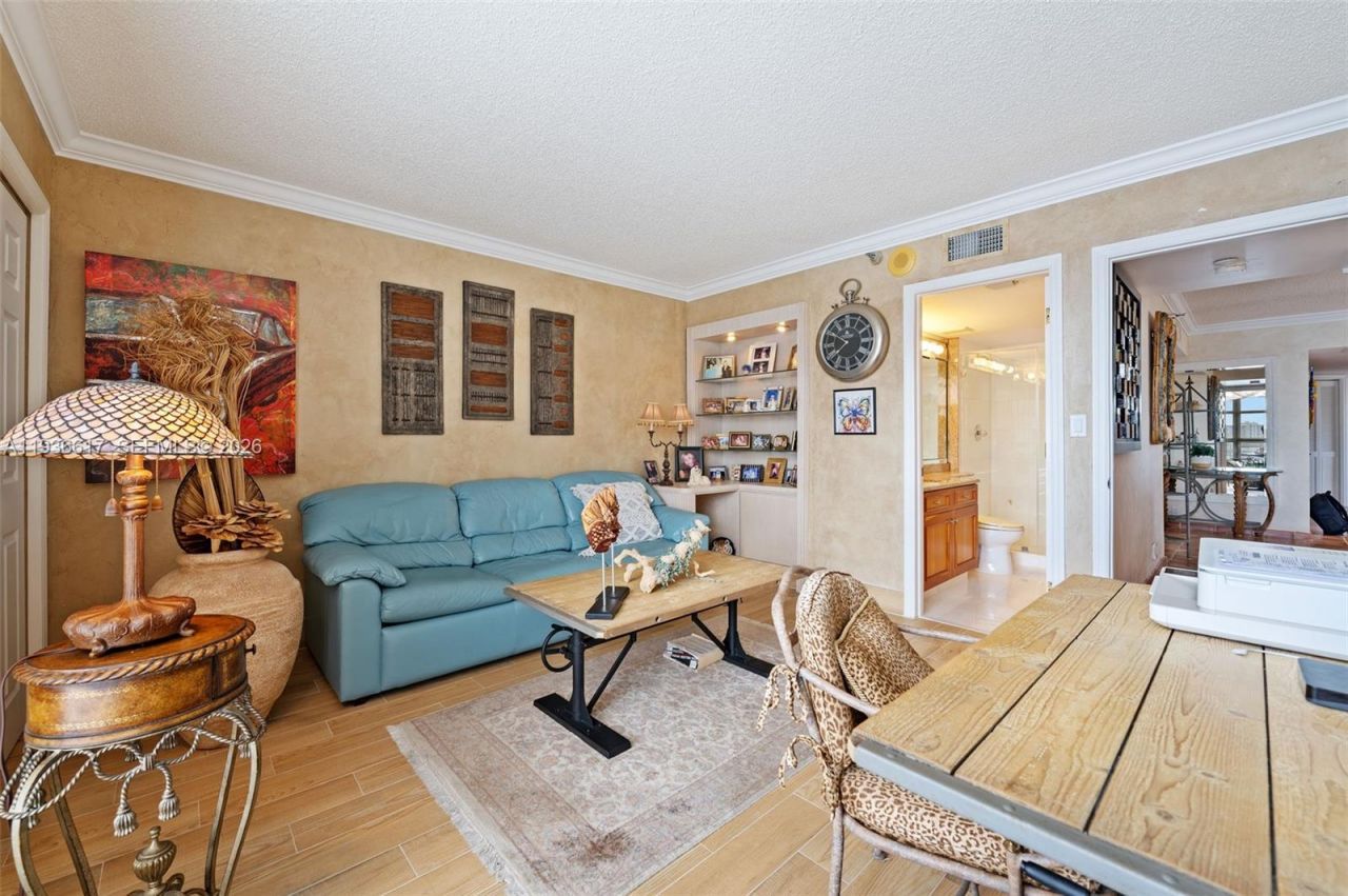 19101 NE 36th Ct, Unit 1412, Aventura, FL 33180 Photo