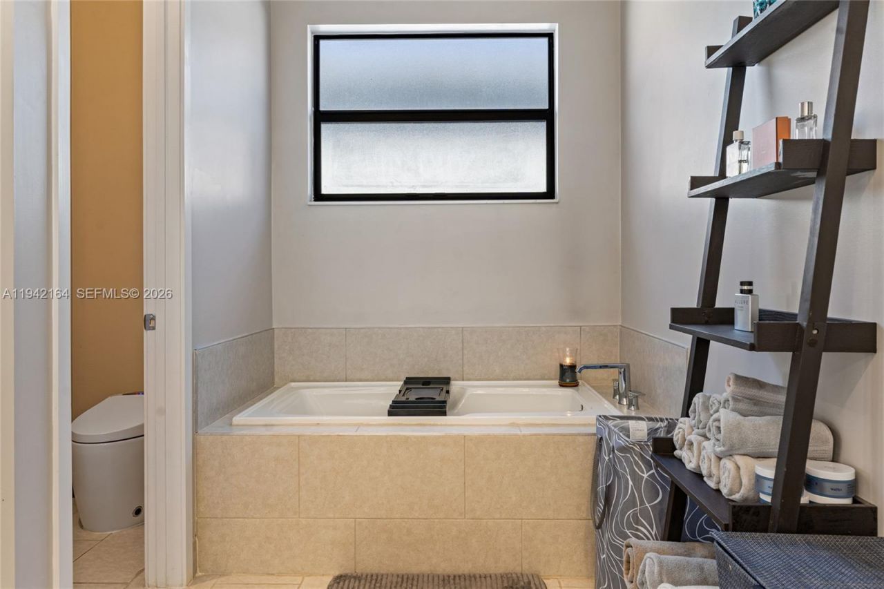 17375 SW 41st St, Miramar, FL 33029 Photo