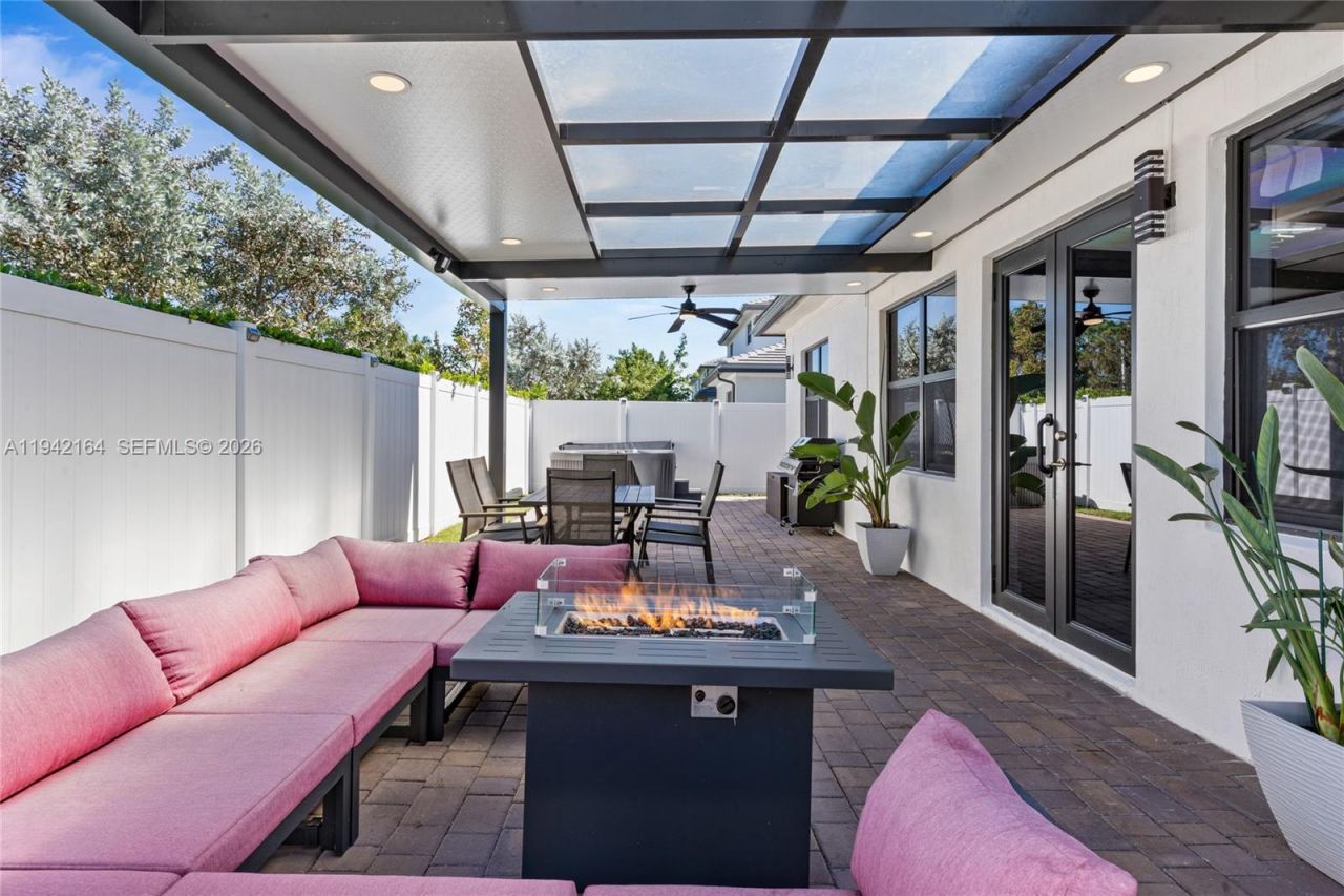 17375 SW 41st St, Miramar, FL 33029 Photo