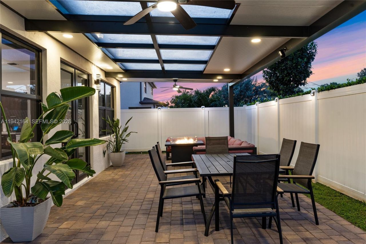 17375 SW 41st St, Miramar, FL 33029 Photo