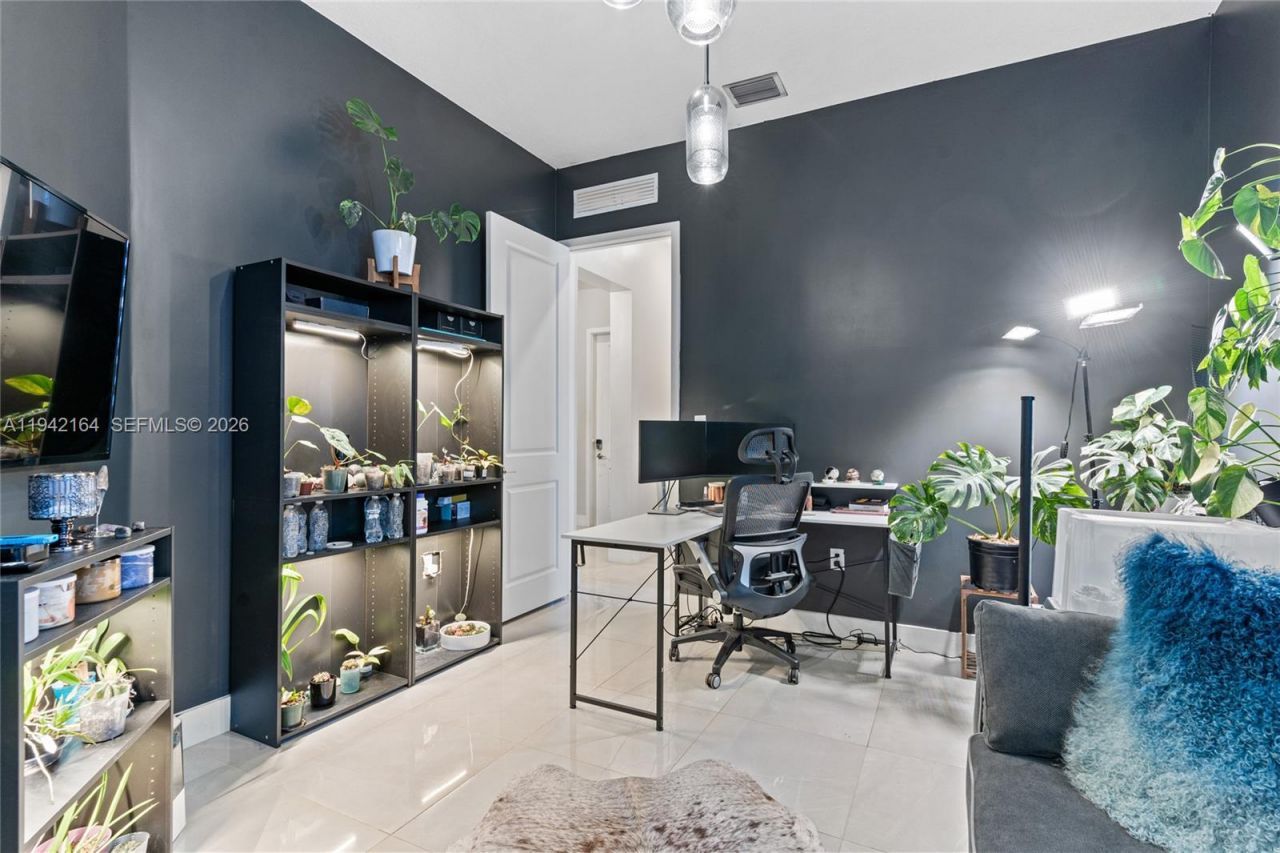 17375 SW 41st St, Miramar, FL 33029 Photo