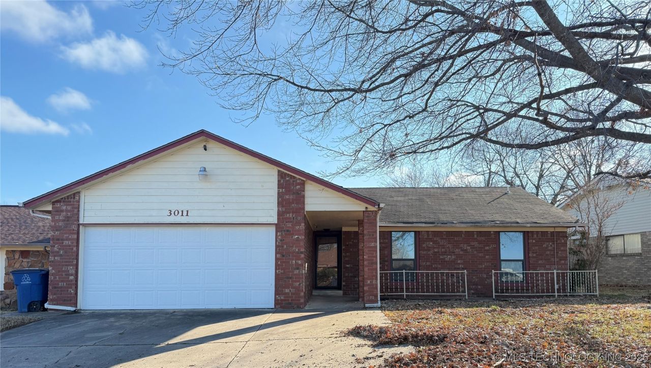 3011 S 124th East Avenue, Tulsa, OK 74129 Main Photo