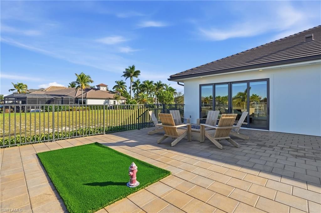 891 W Cape Estates Cir, Cape Coral, FL 33993 Photo