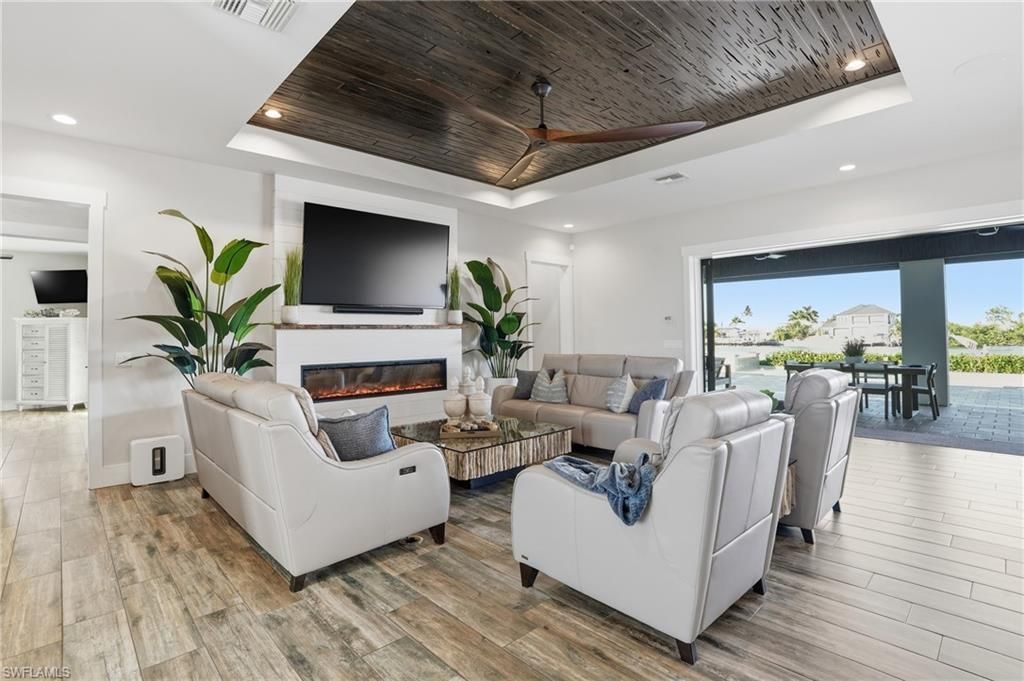 891 W Cape Estates Cir, Cape Coral, FL 33993 Photo