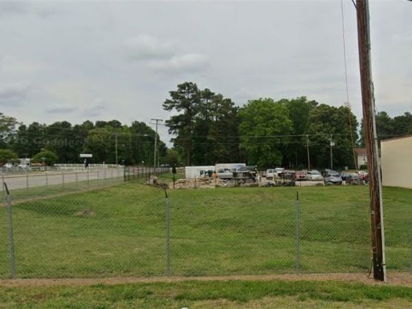 6541 Everglades , Richmond, VA 23225