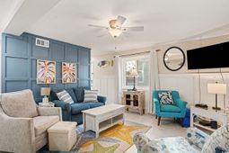 609 Hillside Dr. S. photo 4