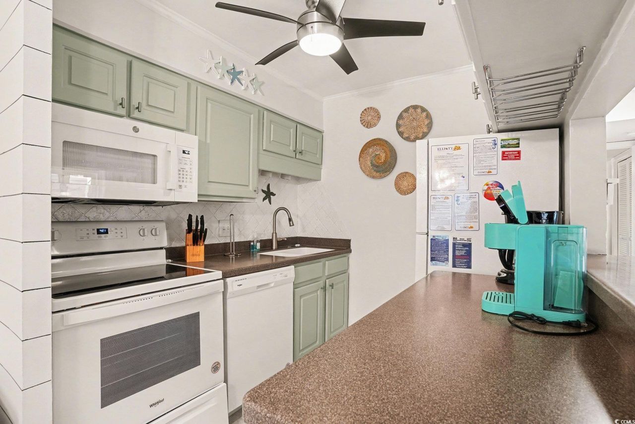 609 Hillside Dr. S. Photo 6